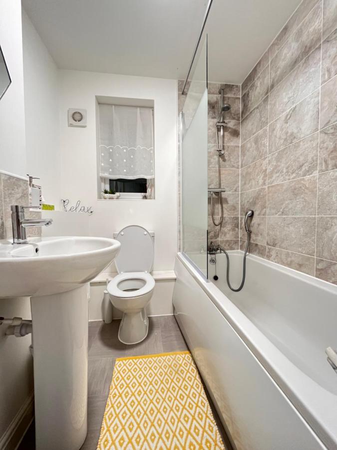 New Ollerton Parkgate Rest Apartment Bagian luar foto