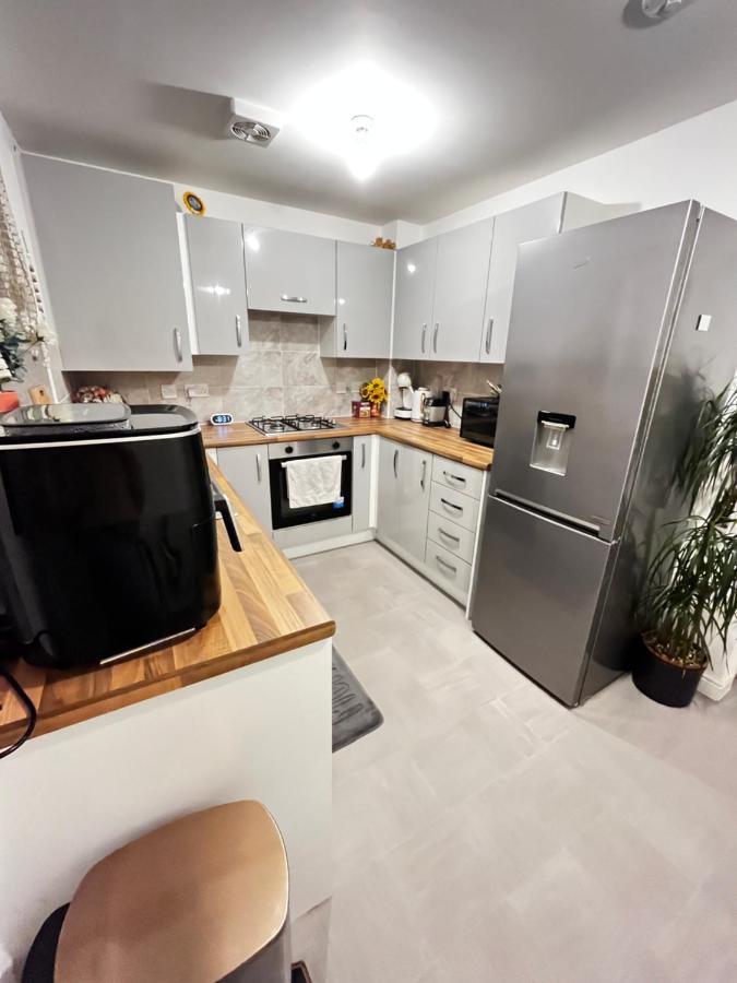 New Ollerton Parkgate Rest Apartment Bagian luar foto