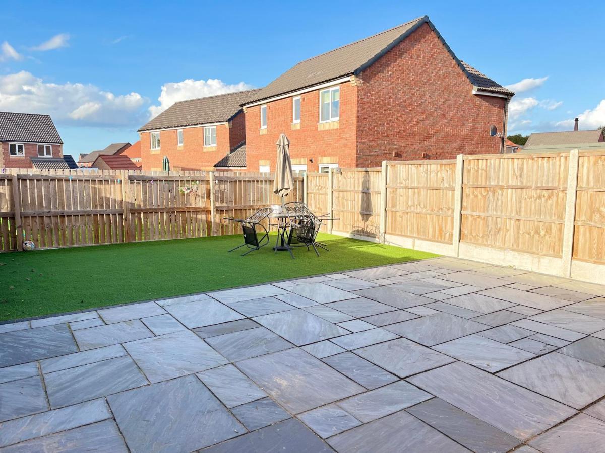 New Ollerton Parkgate Rest Apartment Bagian luar foto